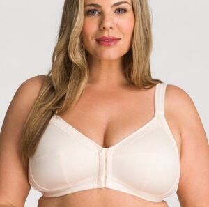 Fayreform comfort front closure, soft cup,wire free bra, NWT